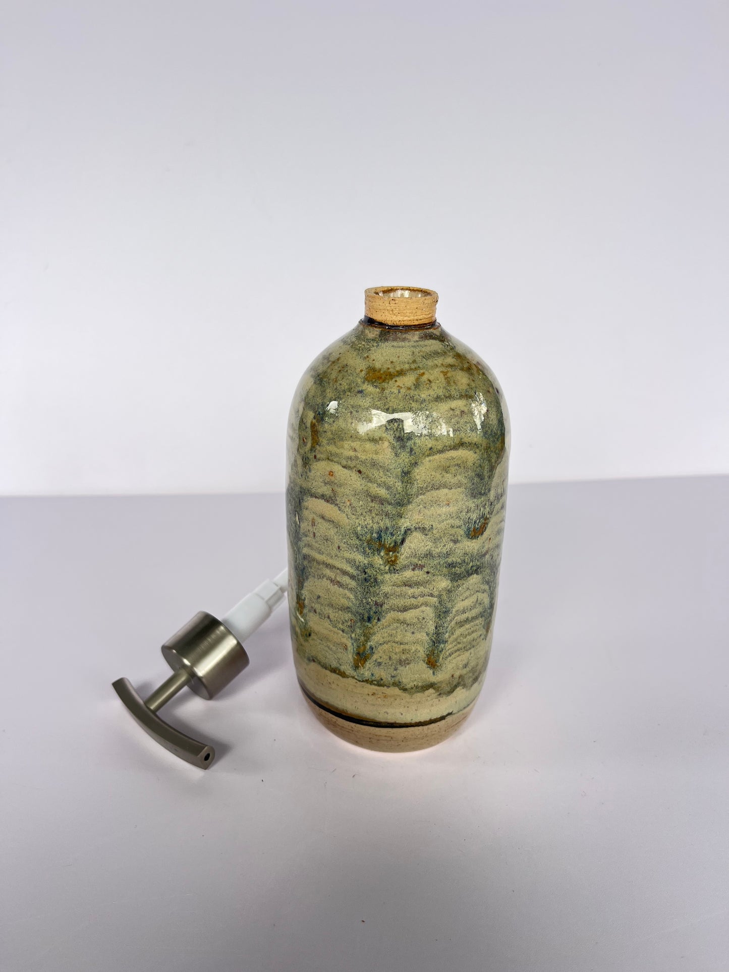 Island Tales Soap dispenser